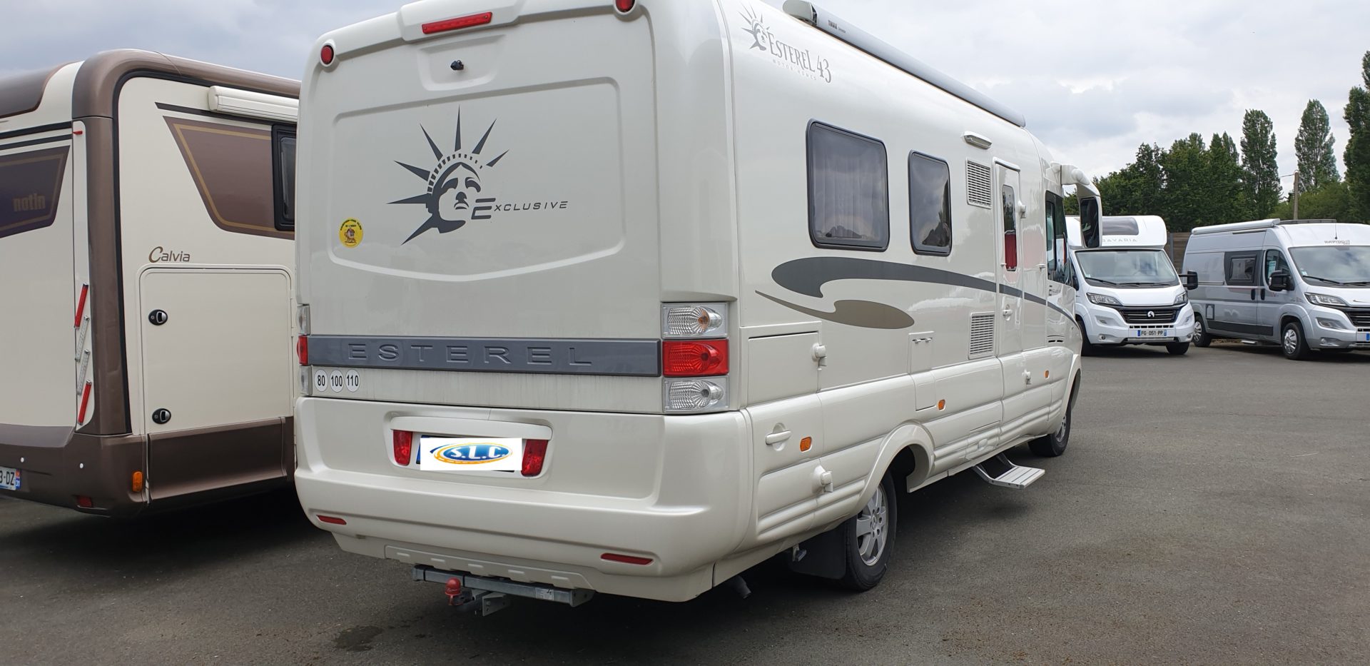 Esterel Exclusive Occasion Porteur Mercedes Sprinter Cdi Ch