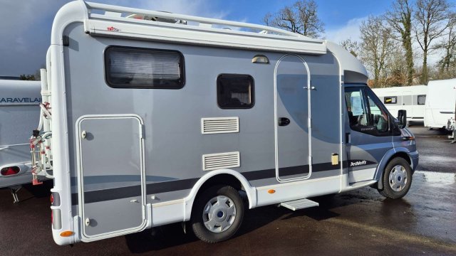 Dethleffs Summer Edition Van 1