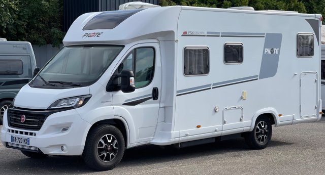 Pilote P 726 FGJ Essentiel