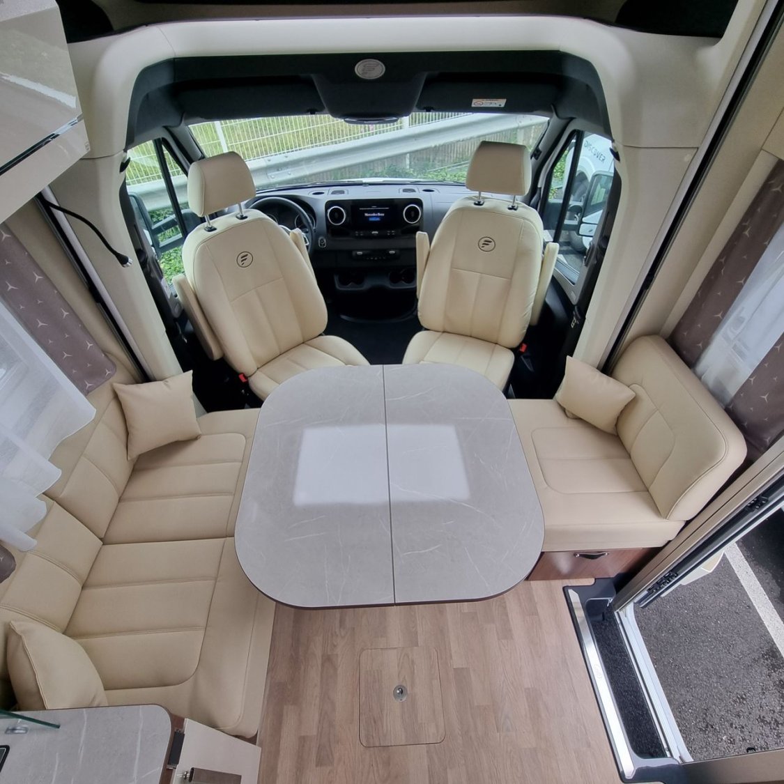 Fleurette Elister 73 LMF - 8