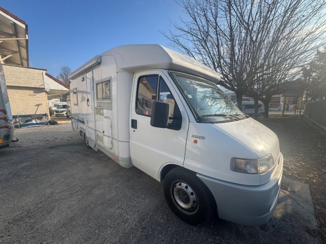 Burstner T604 2.8L 122CH