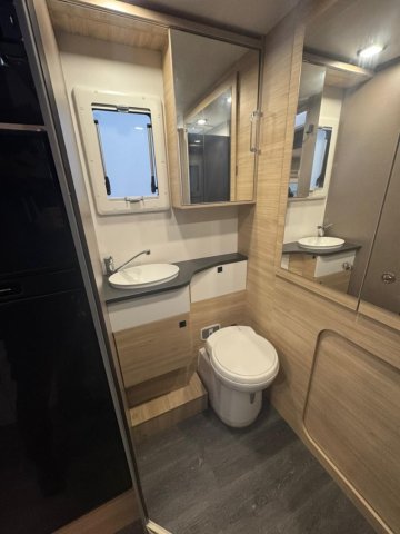 Chausson 650 First Line