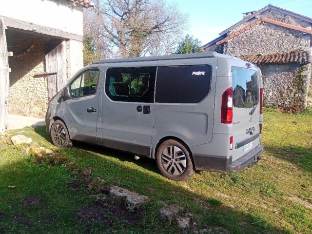 Pilote Campervan CV490BC