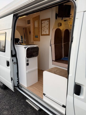 Font Vendome Forty Van