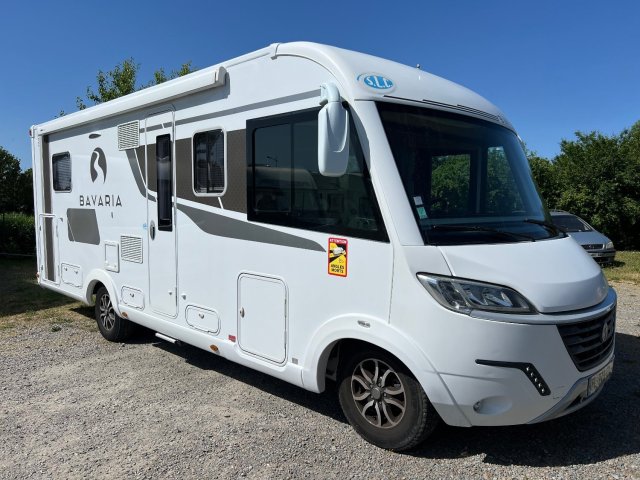 Bavaria Initial I741C Allure