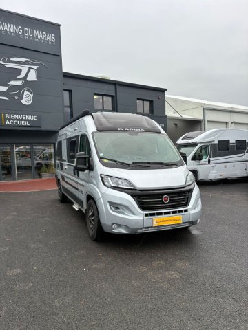 Adria Twin Supreme 600 SPB