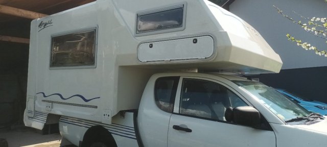 Loge Mobile Poly Composite Mangue