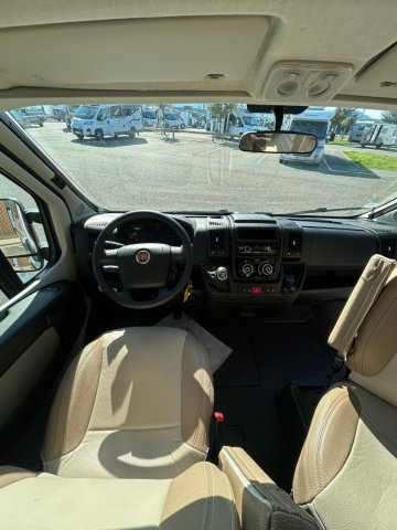 Font Vendome Leader Camp