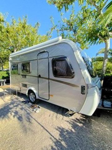 Eriba Nova Light 425