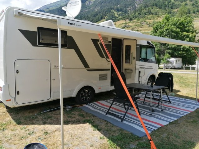 Adria Sonic Plus 700 DC