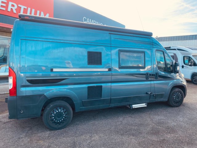 Font Vendome Leader Van Duo