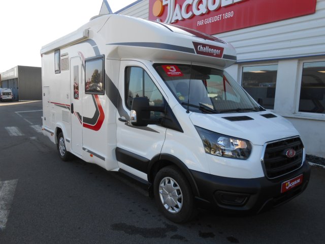 Challenger 250 Start Edition