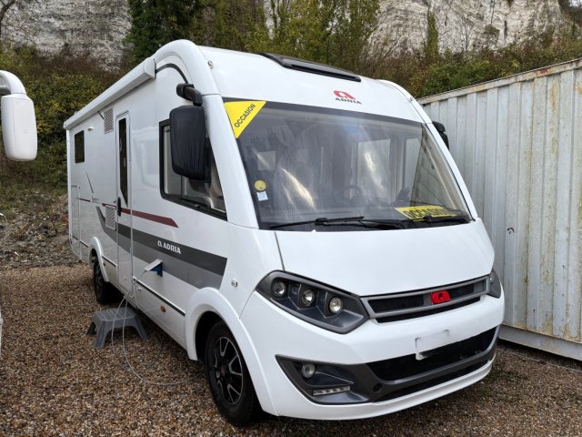 Adria Sonic Plus 700 SBC