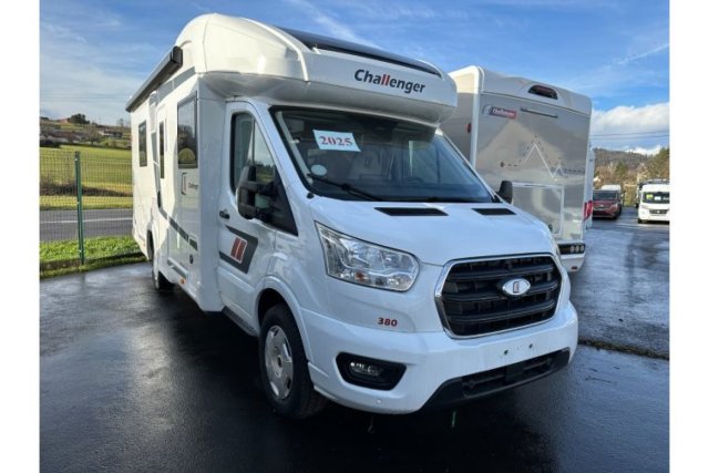 Challenger 380 Break Edition