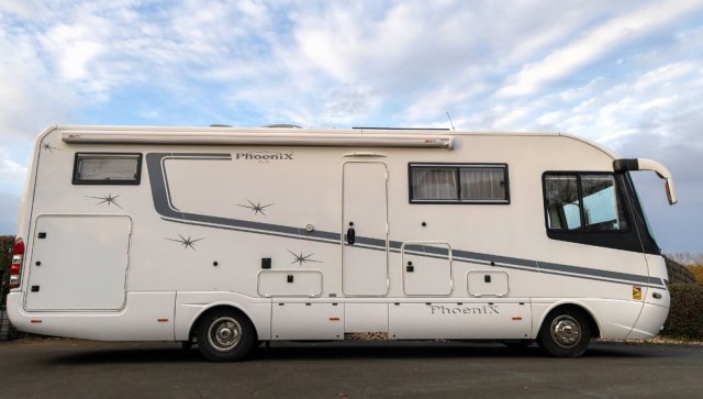 PhoeniX Top Liner StylX