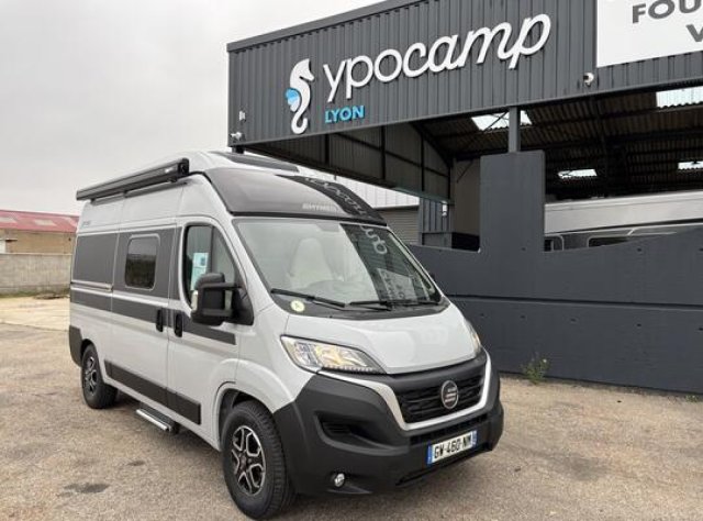 Hymer Camper Vans / Hymercar Ayers Rock toit relevable