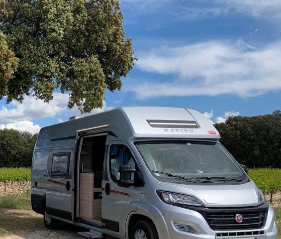 Rapido Van V65 XL Vasp