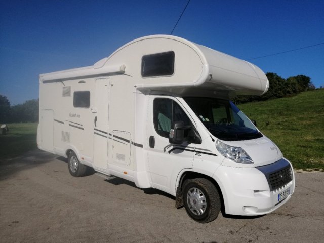 Pilote Aventura A 705 AG