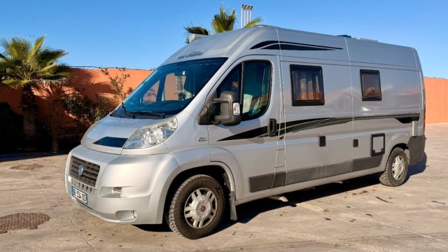 Font Vendome Leader Camp