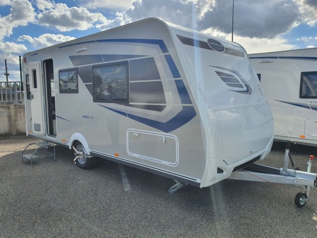 Caravelair Artica 490