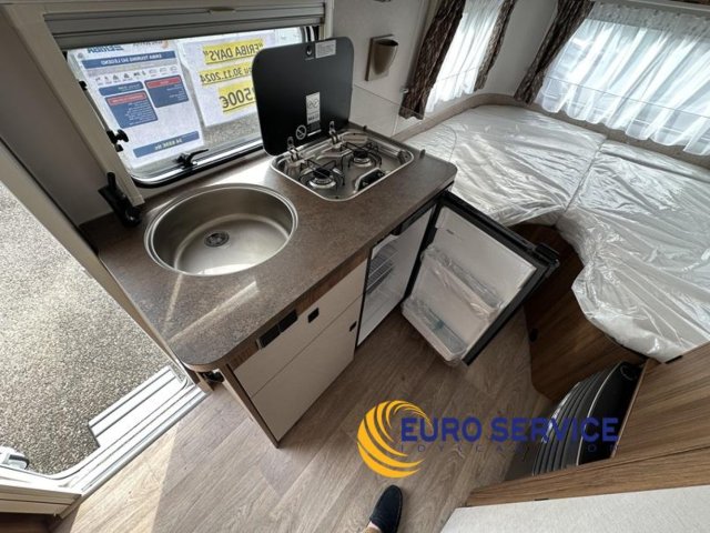Eriba Touring 542