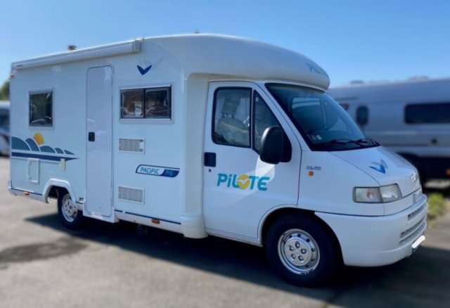 Pilote Pacific P6