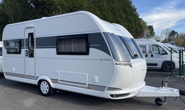 Hobby De Luxe 460 UFE