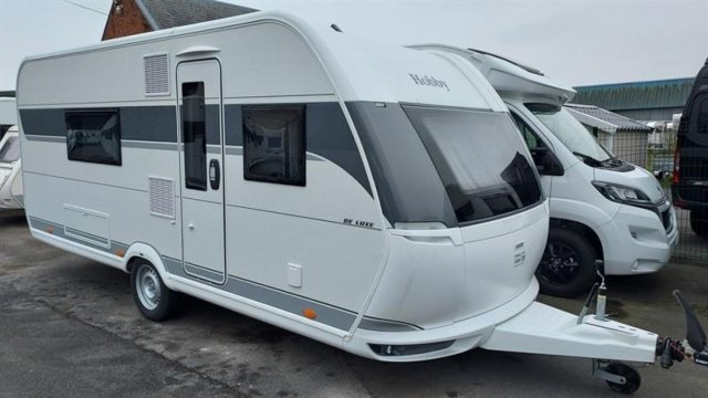 Hobby De Luxe 495 WFB