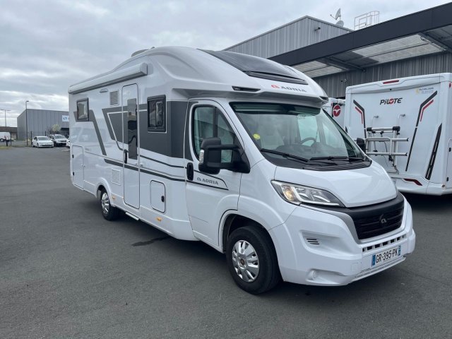 Adria Matrix Plus 670 DC