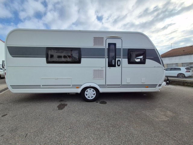 Hobby De Luxe 495 WFB