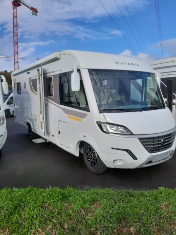 Bavaria Initial I740FC Nomade Plus