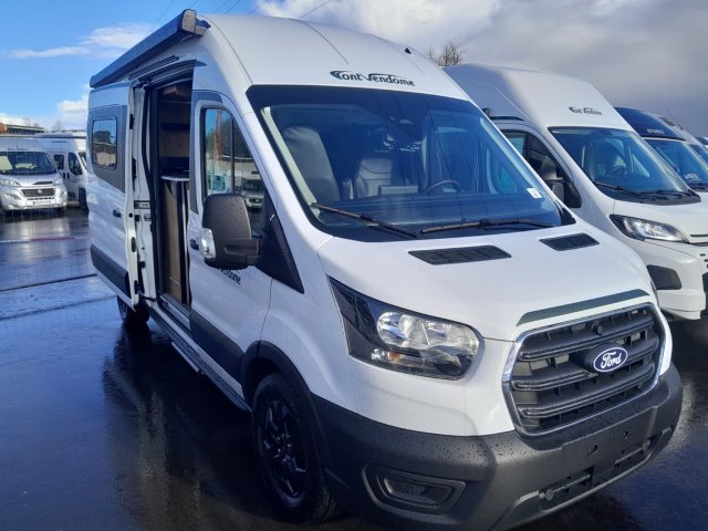 Font Vendome Forty Van 4X2