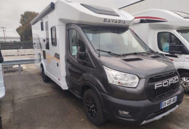 Bavaria Qwest 696 G q