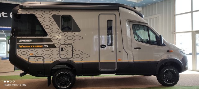 Hymer Venture S