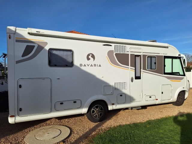 Bavaria Initial I741FC Nomade