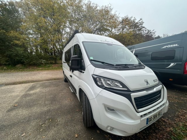 Sunlight Cliff 600 FOURGON AMENAGE