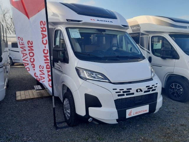 Adria Matrix Axess 650 DC Profilé