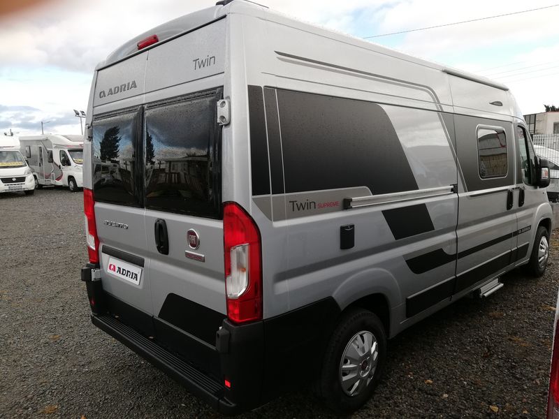 Adria Twin 600 Spb Supreme neuf, porteur Fiat 2.3l 140 CV EURO 6D Adria Twin 600 Spb Supreme neuf, porteur Fiat 2.3l 140 CV EURO 6D