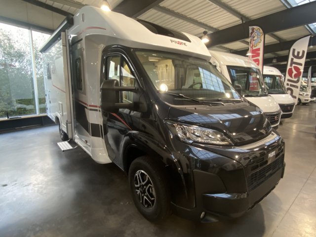 Pilote P 720 FC Evidence