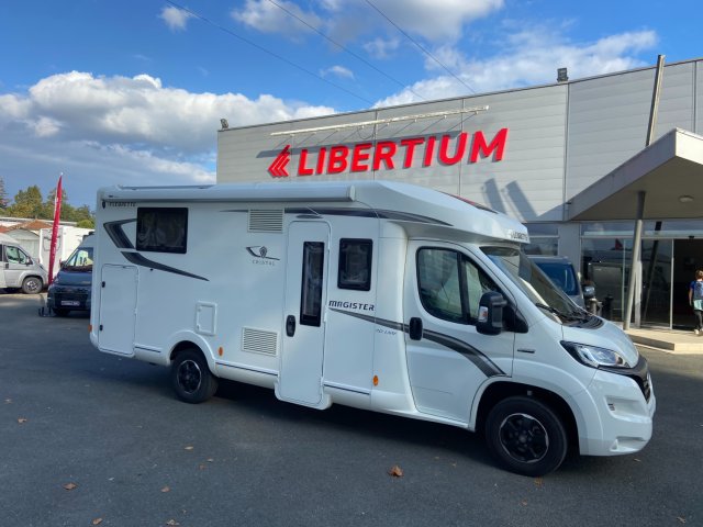 Fleurette Magister 70 LMF