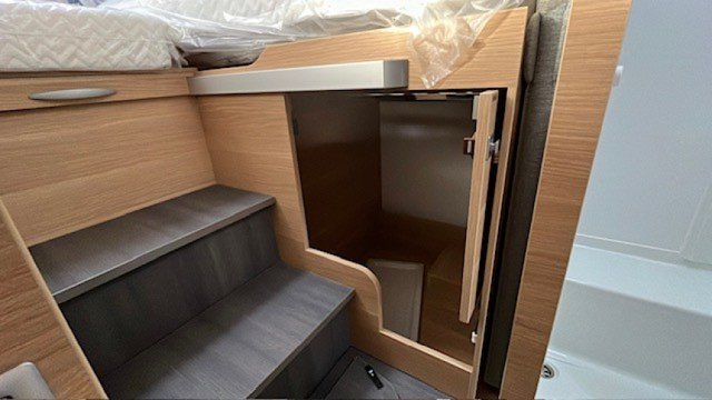 Adria Matrix 650 DL 60Y 60 ANS