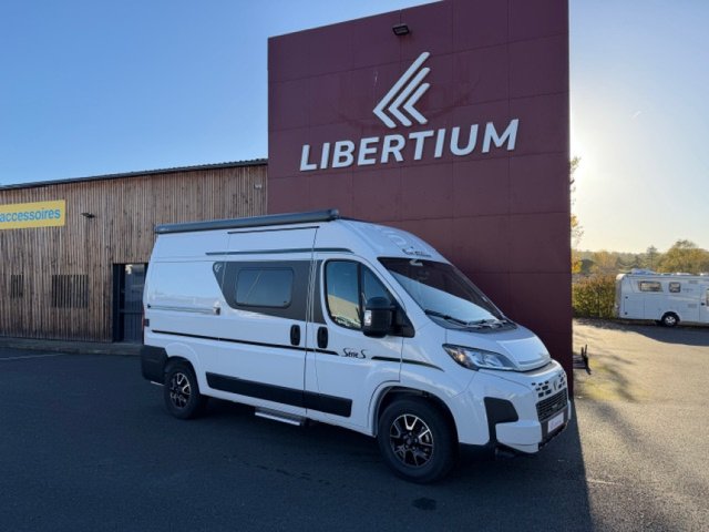 Font Vendome Rando Camp RANDOCAMP SERIE S