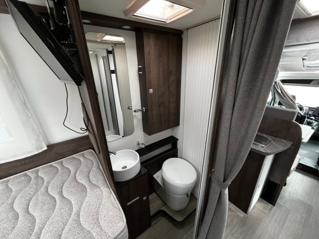 Benimar Tessoro 463 Up