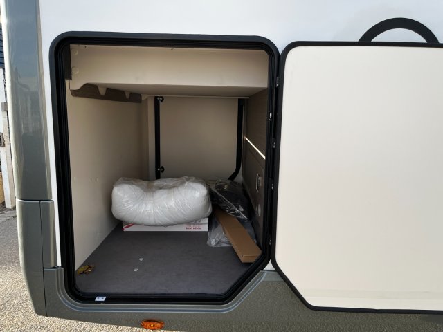 Eden Camp P 745 GLC