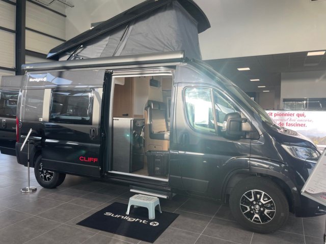 Sunlight Cliff 600 RT Adventure Edition