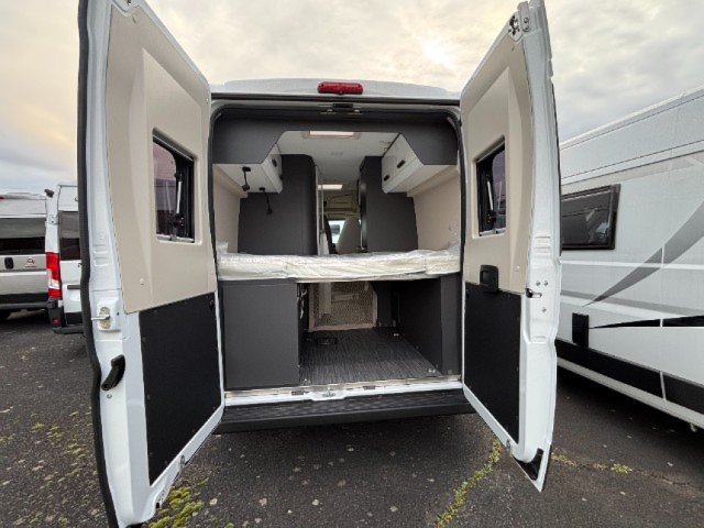 Mc Louis Menfys Van 3 S-Line