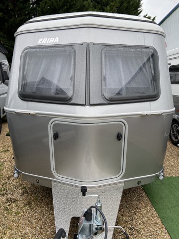 Eriba Touring 310 Édition Legend