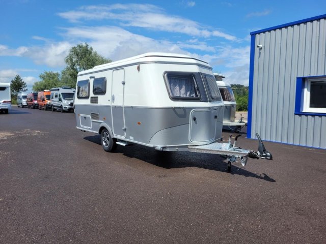 Eriba Touring 530 Edition Urban