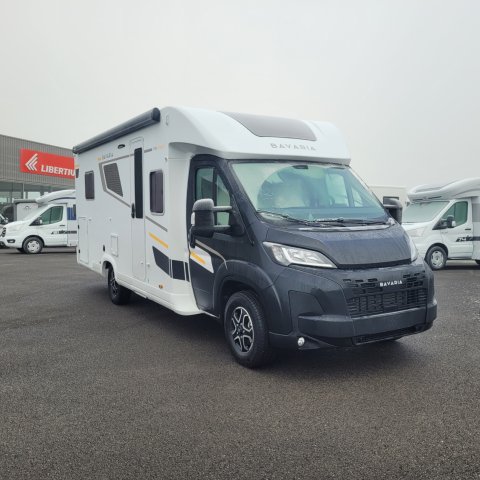 Bavaria Tren-D T740FC Nomade