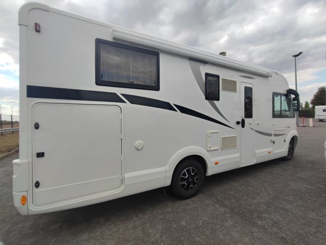 Mc Louis Nevis 373 F